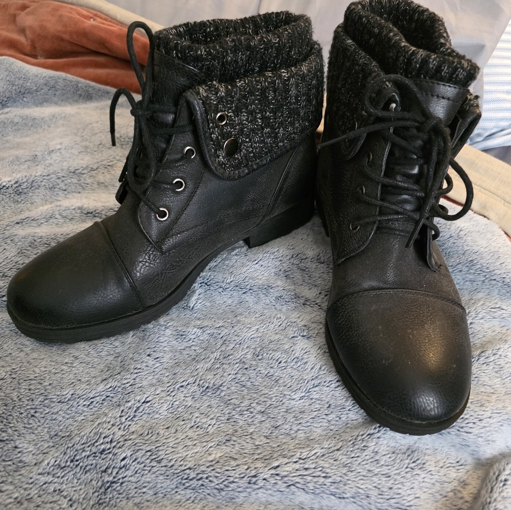Jessica Cline Ankle Boots